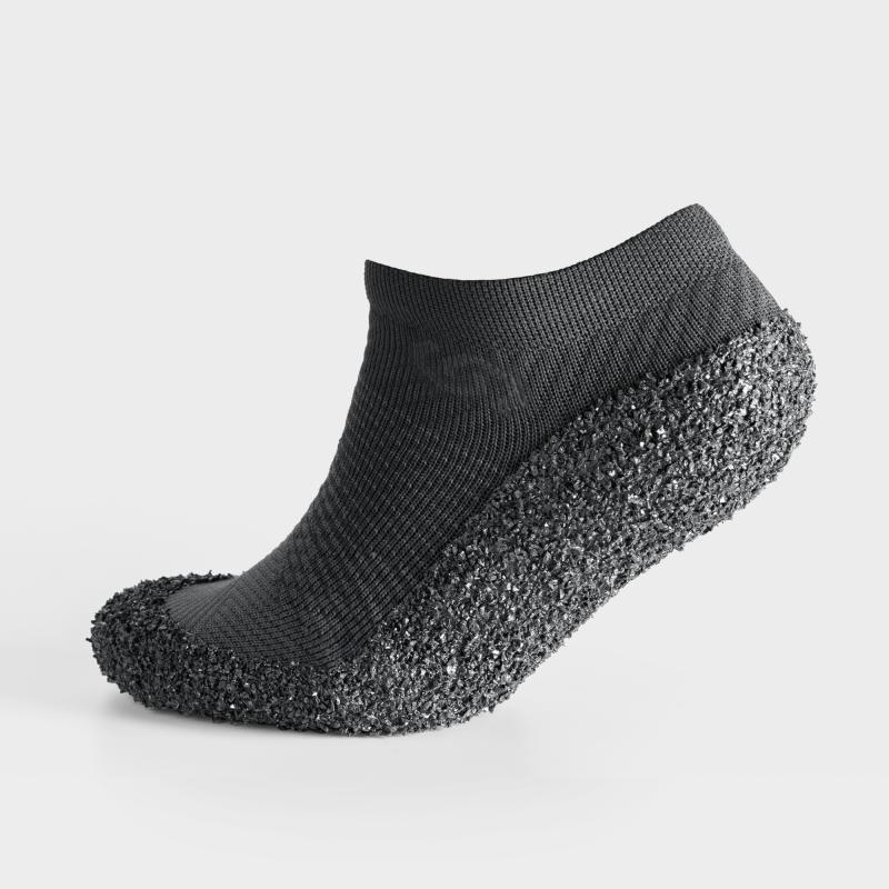 Barfuß-Schuh mit Zehenschutz::Barfussschuh